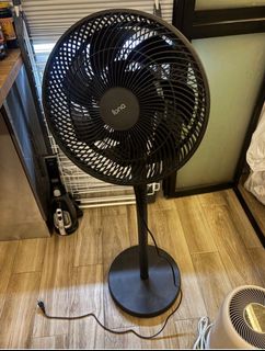 (Category: ) located in . Submitted by merc_78 (Listing ID 1442557538, Image 1). Description: .
