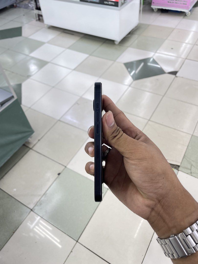 iPhone 15 Pro 256Gb 98% bh Ntc Openline (Category: iPhone 15 Series) located in Manila. Submitted by benshop. (Listing ID 1442718474, Image 3). Description: FOR SALE | TRADE/SWAP BenShop Price : 38,000 php ▫️On hand: iPhone 15 Pro ▫️256Gb ▫️Openline/Factory unlocked ▫️Blue ▫️98% Batt health ▫️Ntc ▫️All Features Working INCLUSIONS & FREEBIES: *CHARGER SET *CLEAR CASE *TEMPERED GLASS MODE OF TRANSACTION: ▫️ STORE PICK UP (Preferred) ▫️MEET UP AROUN