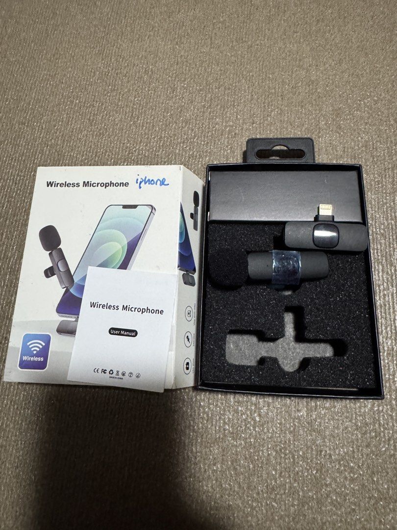 iPhone lightning wireless mic