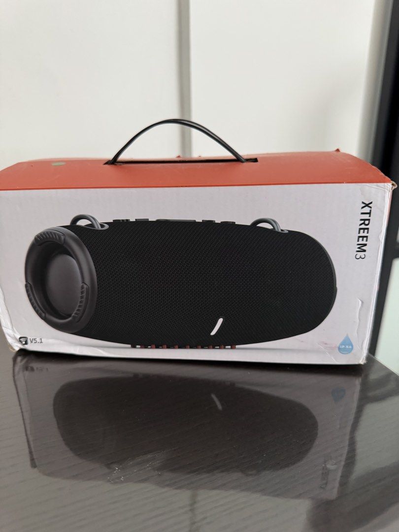 JBL portable speaker set476599686278696968