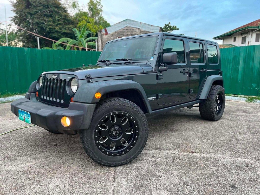 Jeep Wrangler Unlimited Sport Auto (Category: Used Cars) located in Manila. Submitted by quality_cars (Listing ID 1442627607, Image 2). Description: FOR SALE‼️ 2010 Jeep Wrangler Unlimited Sport A/T 💸 Cash / Trade-in / Financing ✅ Gas Engine ✅ Automatic Transmission ✅ Hard Top & Soft Top Included ✅ 70,000 KM Mileage ✅ Original Paint ✅ 5pcs 20” BR Mags ✅ Cooper All-Terrain Tires ✅ Well-Maintained ✅ Ready for Long Drive ✅ Clean Papers 💰 Price: ₱1