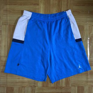 (Category: ) located in . Submitted by thriftdrip. (Listing ID 1442603536, Image 1). Description: .
