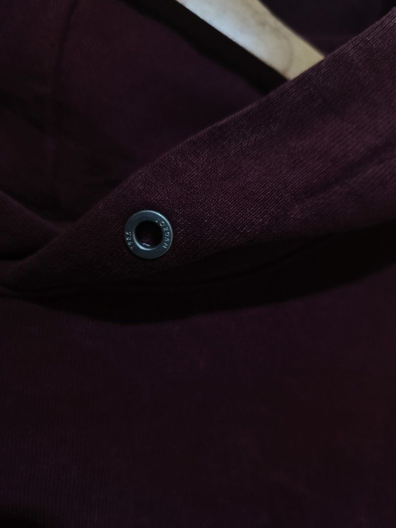 Jordan Flight Hoodie Maroon Washed (Category: Coats, Jackets and Outerwear) located in Angeles City. Submitted by thriftglitz (Listing ID 1442725690, Image 3). Description: 25x29 9.5/10 condition No lace complete tags.