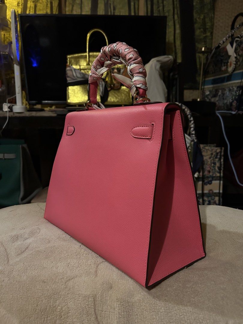 Kelly 28 in Rose Extreme (Category: Luxury Bags & Wallets) located in Bacoor. Submitted by theluxarybelongings (Listing ID 1442712176, Image 3). Description: GHW STAMP U Fully handstitched Epsom leather No DP required!!! Mop: cash, gcash, bank transfer Sure buyer only pls.