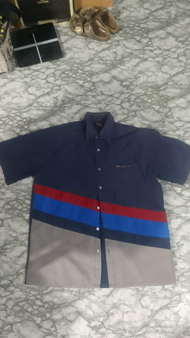 Lee Pipes .com 88 Underground Button-Up SkateWear (Category: Tshirts & Polo Shirts ) located in Quezon City. Submitted by mr.mclovin (Listing ID 1442692023, Image 1). Description: - Lee Pipes button-up shirt - Size: 1X - Features the Lee Pipes Underground logo on the chest pocket - Button front closure - Ideal for casual wear - Care: Machine wash gentle, do not bleach, tumble dry low.