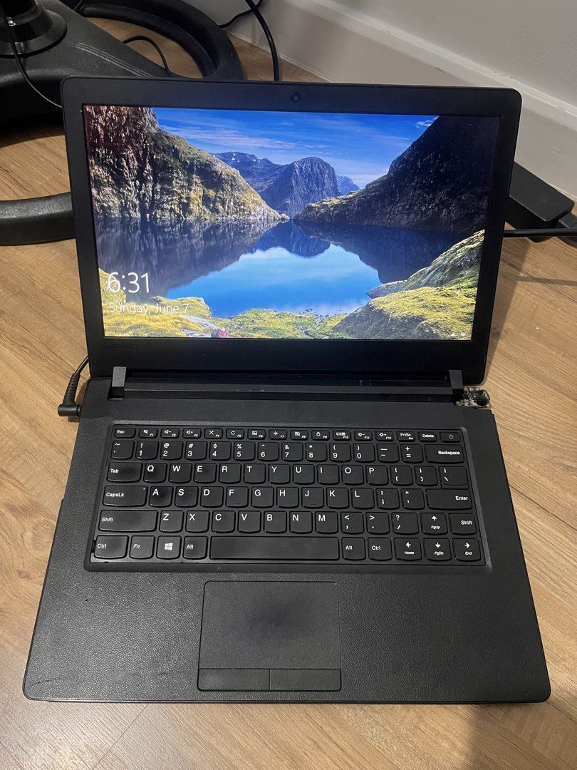 Lenovo Ideapad 110-14ISM (Category: Laptops & Notebooks) located in Muntinlupa City. Submitted by hirowiii (Listing ID 1442613816, Image 2). Description: Well used laptop with battery and hinges defects. Upgraded to 240SSD with 12gb RAM Very responsive.