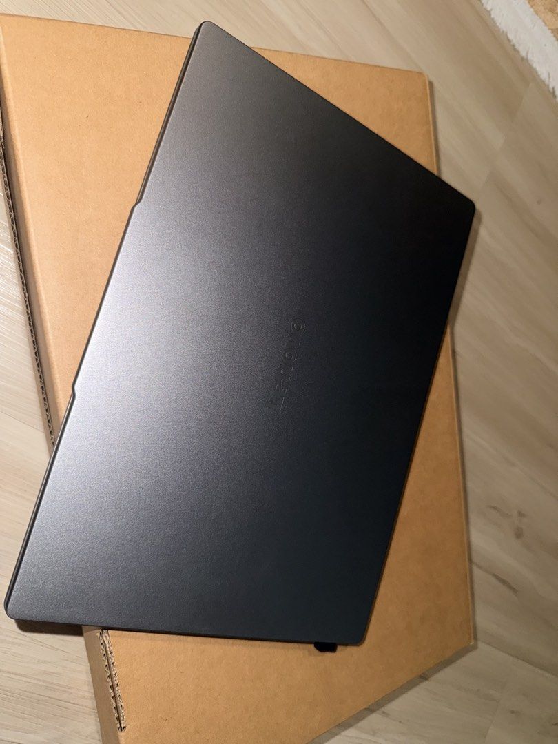 Lenovo Laptop - Silver476355654111744004