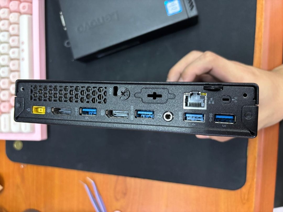 Lenovo ThinkCentre M700 Win11 Pro Tiny476356584555171841