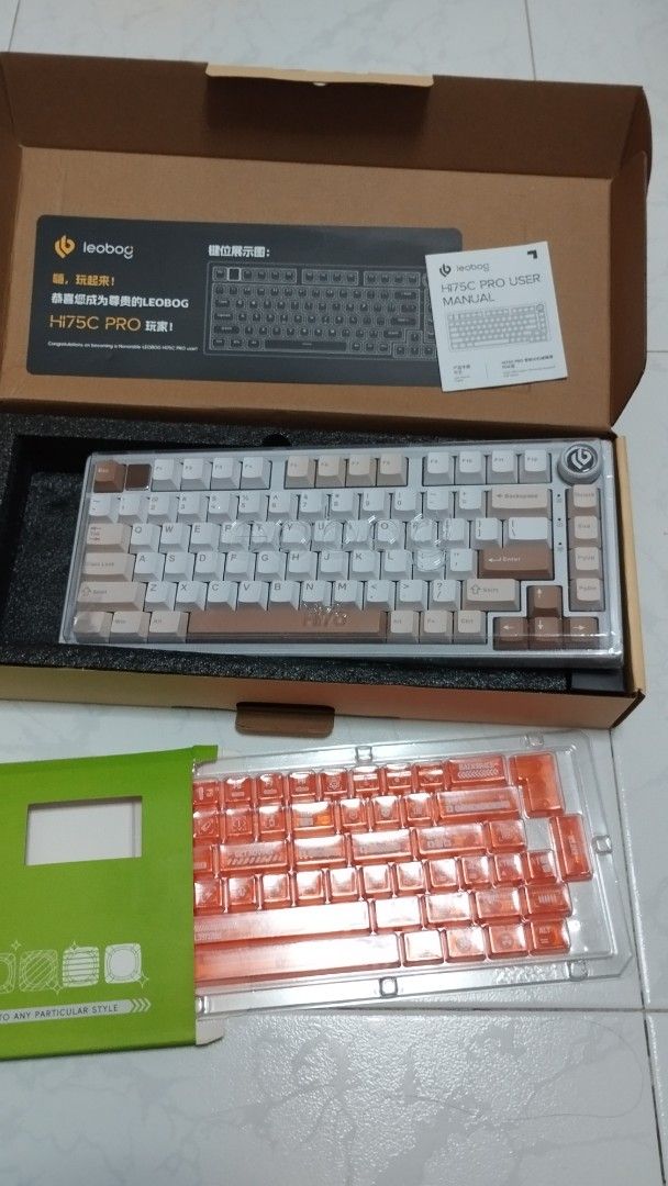 Leobog H17C PRO Mechanical Keyboard with Extra Keycaps476752713939036160