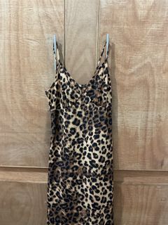 (Category: ) located in . Submitted by worn.withlove (Listing ID 1442688058, Image 1). Description: .