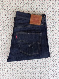 (Category: ) located in . Submitted by highestlevelbrandedvintage (Listing ID 1442574512, Image 1). Description: .
