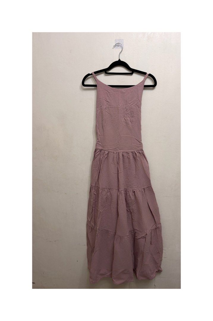 Light Mauve Long Linen Dress (Category: Dresses) located in Caloocan City. Submitted by mrynn_declutter (Listing ID 1442716175, Image 2). Description: .