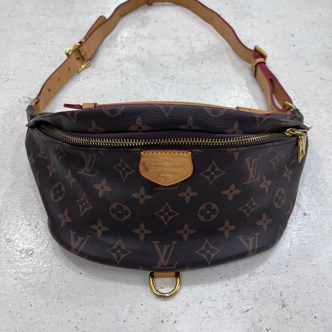 Louis Vuitton Monogram Bumbag (Category: Luxury Bags & Wallets) located in Bacolod City. Submitted by antizero.6100 (Listing ID 1442570754, Image 2). Description: Complete tags Authenticity are not guaranted Sign of usage Check each photo for details Negotiable price .