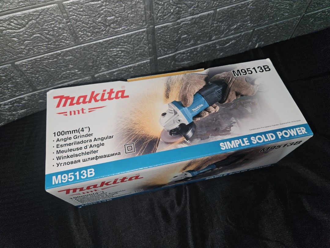 Makita M9513B 100mm (4") Angle Grinder (Category: Construction Tools & Equipment) located in Muntinlupa City. Submitted by pitsey (Listing ID 1442554986, Image 2). Description: - Makita Angle Grinder M9513B - 100mm (4 inch) size - Powerful and reliable for cutting and grinding tasks - Ideal for various DIY and professional projects - Brand new in box.