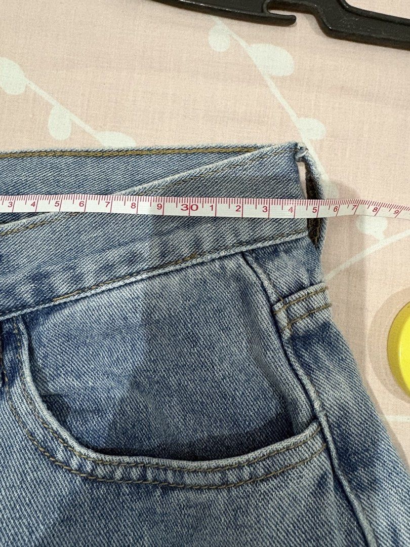 MANTOU Light Wash Denim Jeans (Category: Jeans) located in Las Pinas. Submitted by jclb13 (Listing ID 1442691270, Image 3). Description: - MANTOU light wash wide leg denim jeans - Classic five-pocket style - Button and zip closure - Waistband approximately 30 inches - Perfect for everyday wear - Please check photos for condition details.