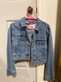 (Category: ) located in . Submitted by shopaholic1113 (Listing ID 1442651761, Image 1). Description: .