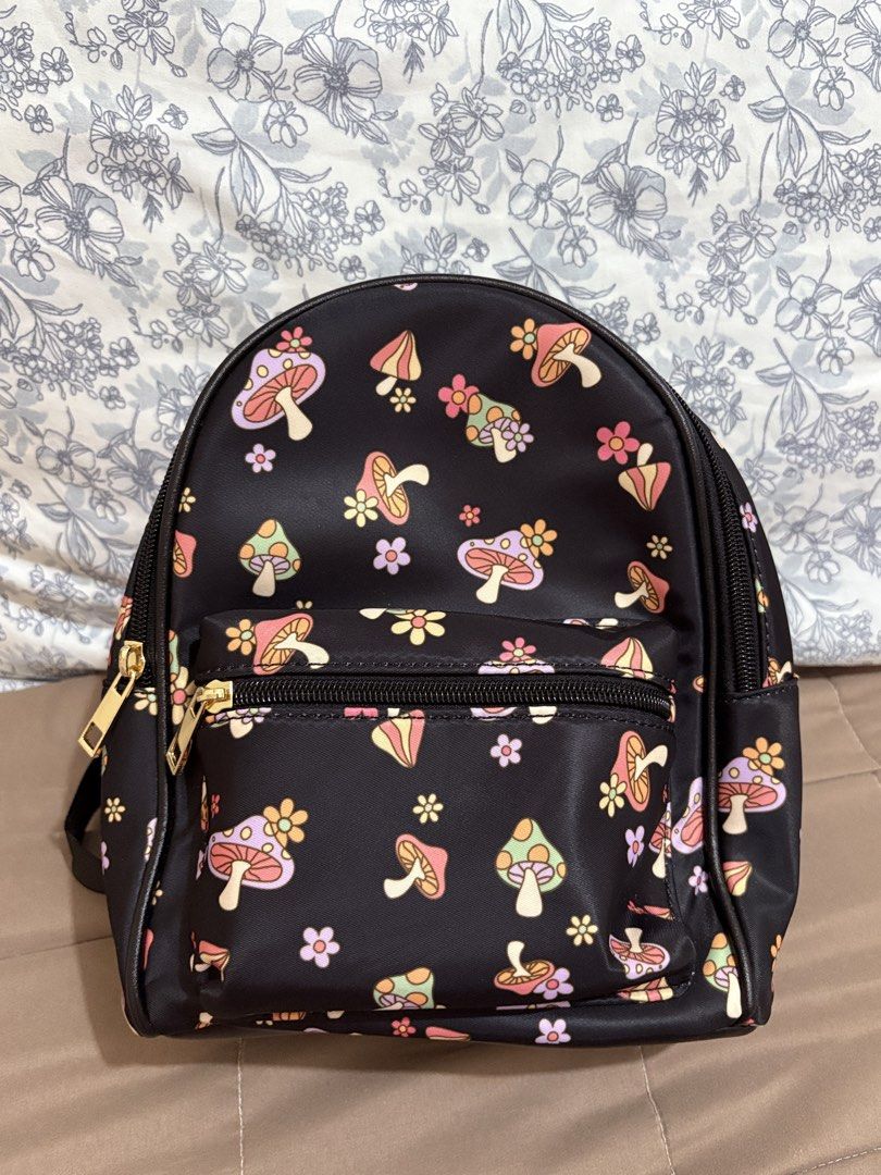 Mini Backpack (Category: Backpacks) located in Pasig City. Submitted by buttercinnamoroll (Listing ID 1442580409, Image 1). Description: -From 🇺🇸 -Brand new -Mini Backpack .