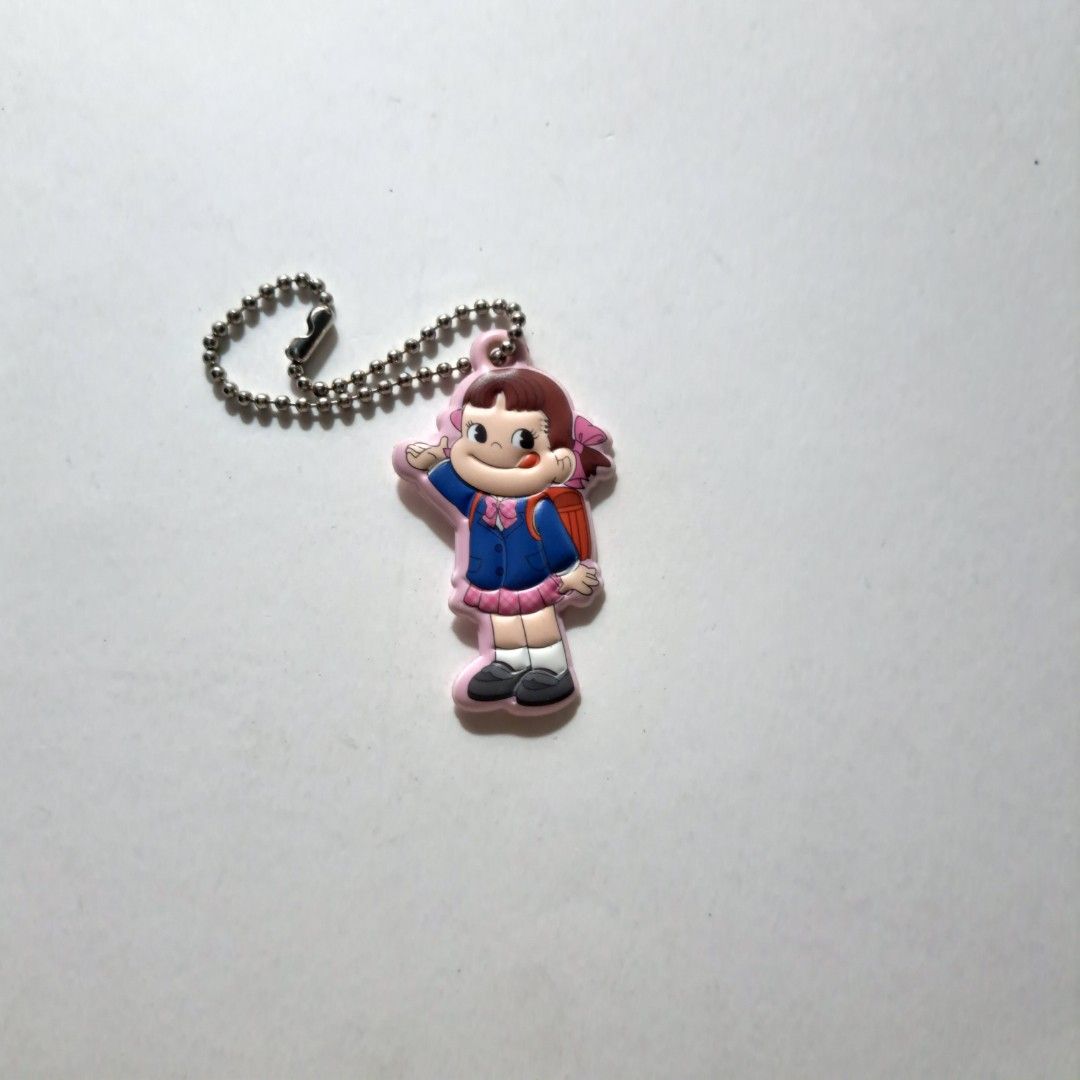 Mini Peko chan keychain (Category: Character Goods) located in M'Lang. Submitted by ardinelle.finds (Listing ID 1442729122, Image 1). Description: Feel free to check my listings ~♪ I am willing to give discounts when you buy multiple items 🌱 Location: North Cotabato, Mindanao Couriers accepted: Flash Express, LBC, J&T please don't hesitate to message me for questionsꉂꉂ(ᵔᗜᵔ◍).