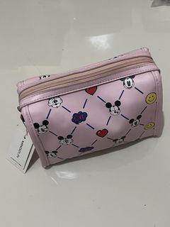 (Category: ) located in . Submitted by her_finds (Listing ID 1442693350, Image 1). Description: .