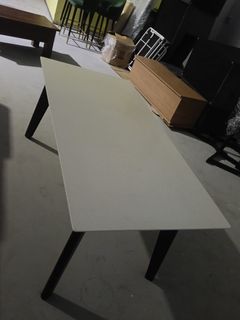 (Category: ) located in . Submitted by furnituregoods81887394 (Listing ID 1442580935, Image 1). Description: .