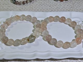 (Category: ) located in . Submitted by ssevencrystals (Listing ID 1442637860, Image 1). Description: .