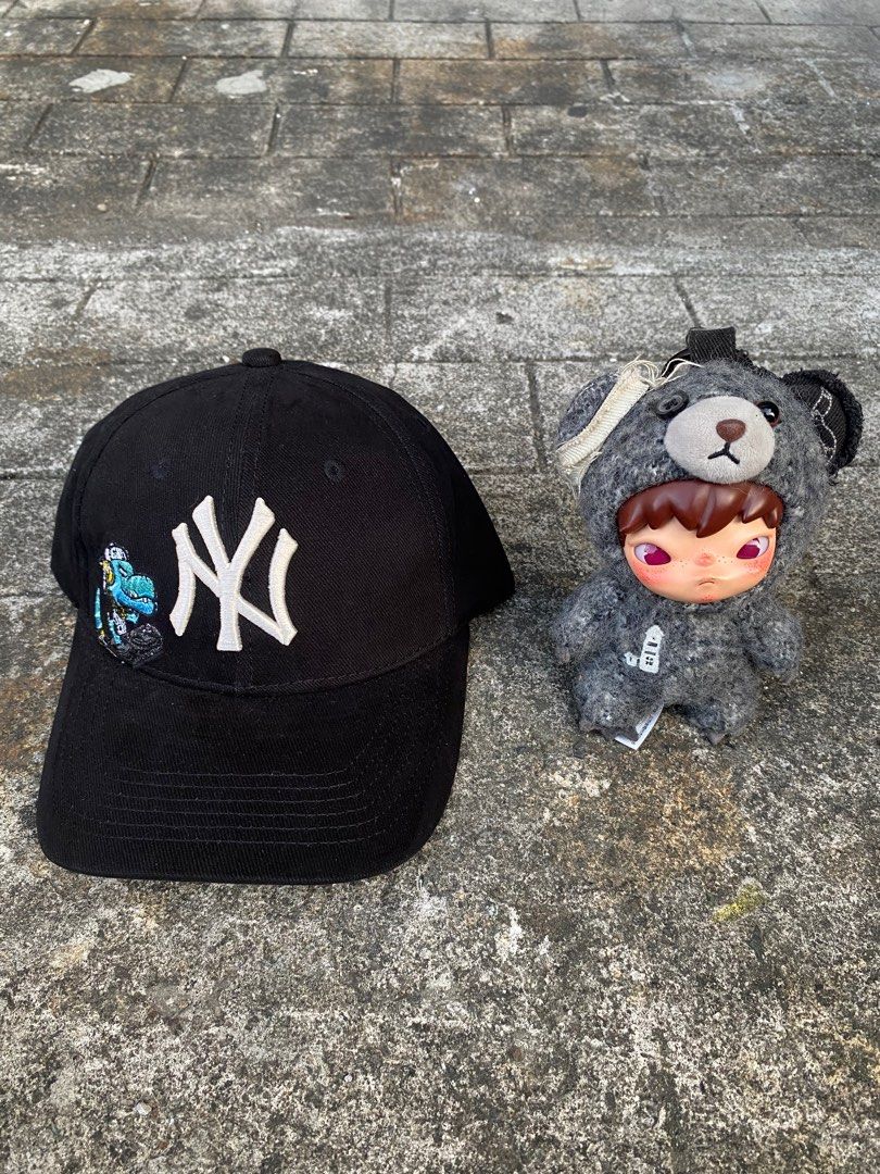 New york Yankees Dandy hats X Junior H Cap (Category: Caps & Hats) located in Pasig City. Submitted by terrencec34805 (Listing ID 1442706576, Image 1). Description: New york yankees Dandy Hats X Junior H Cap Brand new Size:One Size Fits All.
