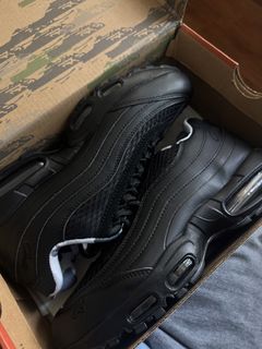 (Category: ) located in . Submitted by shoesforlesssg (Listing ID 1442565571, Image 1). Description: .