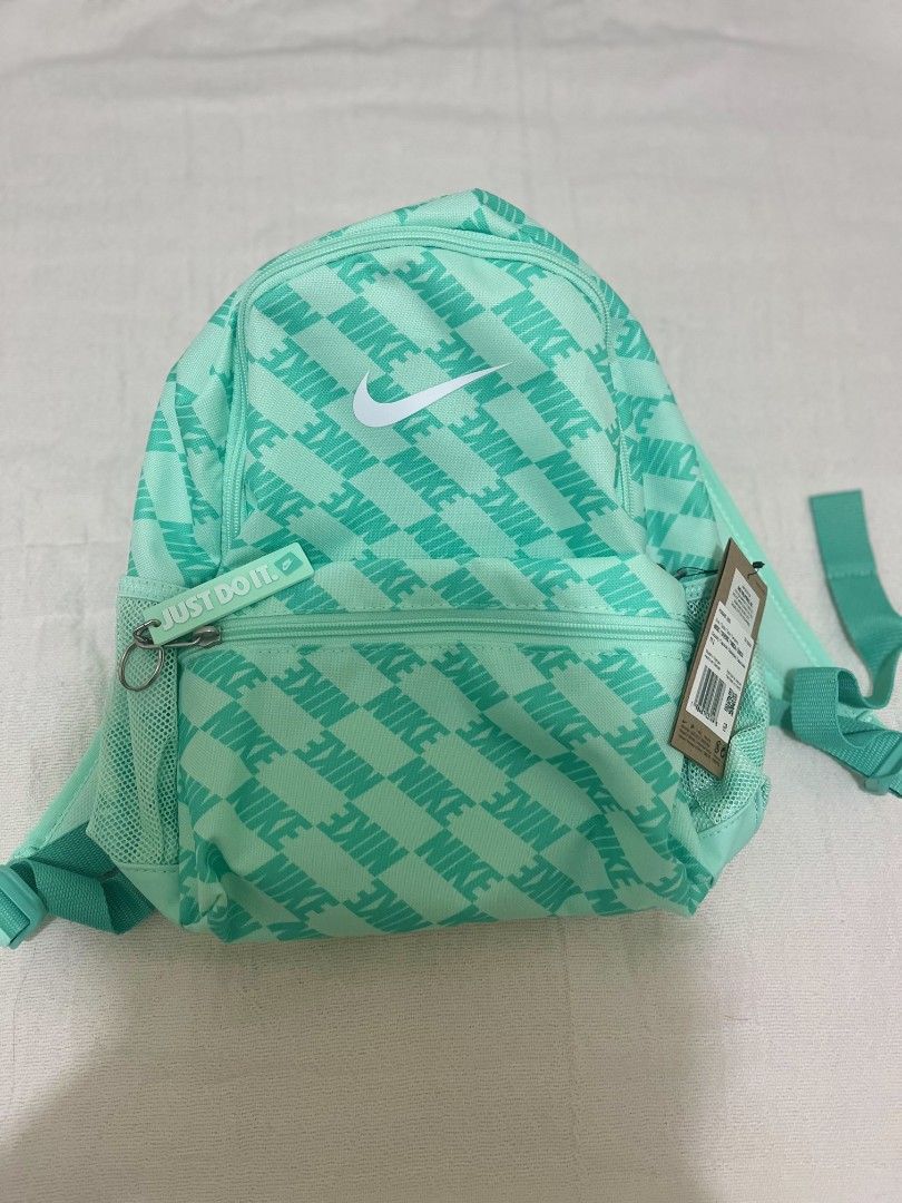 Nike Brasilia JDI Mini Backpack 11L (Category: Backpacks) located in Taguig. Submitted by paulohualde859 (Listing ID 1442705437, Image 1). Description: Brasilia JDI Mini Backpack 11L 899 Only Taguig Loc.