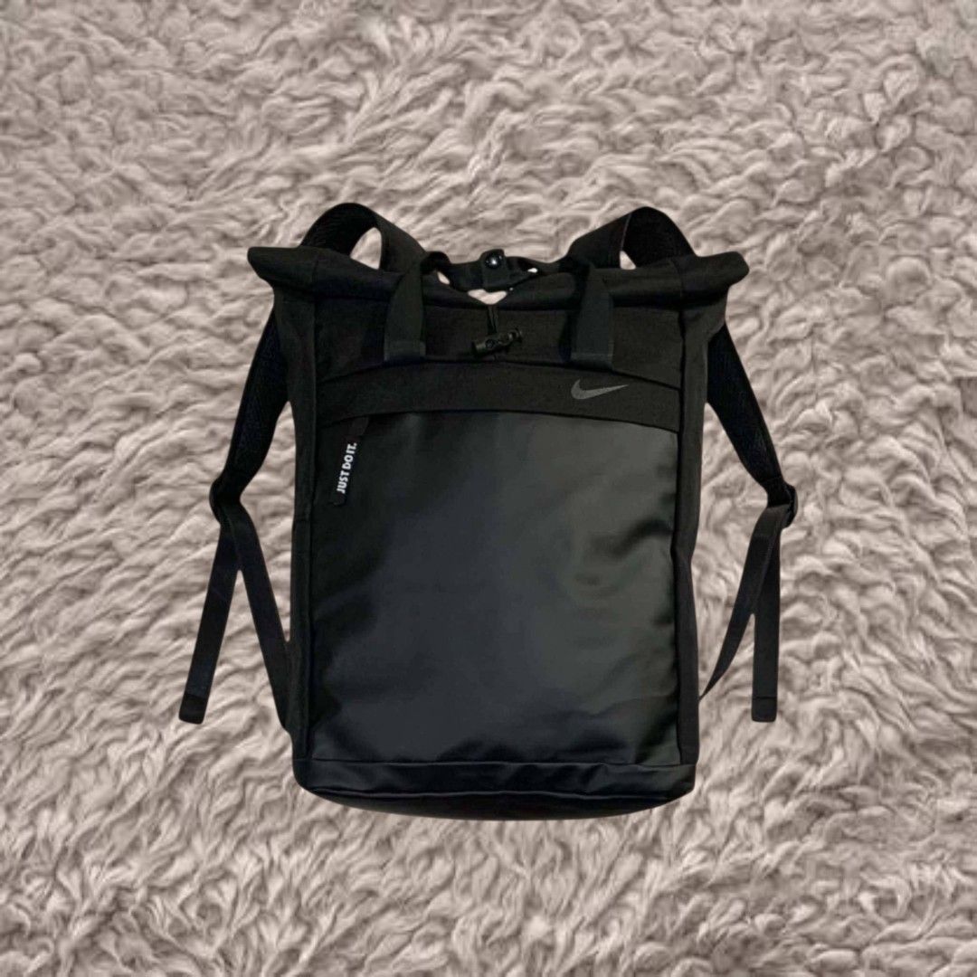 Nike radiate triple black backpack (Category: Backpacks) located in Cavite. Submitted by spotthisthrift (Listing ID 1442722351, Image 1). Description: .