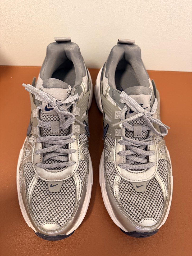 Nike Y2K Sneakers Silver/Grey US 9 (Category: Sneakers) located in Manila. Submitted by migeyaa (Listing ID 1442554185, Image 2). Description: - Authentic Nike Y2K Retro Sneakers - Size: US 9 / EU 42.5 / UK 8.5 - Color: Silver and Grey with Navy Accents - Style: Cool retro design, perfect for casual wear - Price: ₱3000.