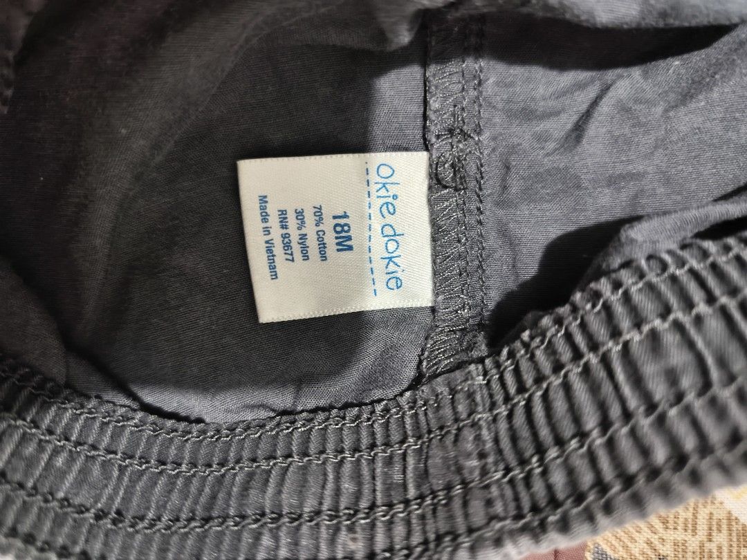 Okie Dokie 18M Grey Pull-On Shorts (Category: Babies & Kids Fashion) located in Quezon City. Submitted by leste0922 (Listing ID 1442709406, Image 2). Description: - Brand: Okie Dokie - Color: Grey - Size: 18 months - Style: Pull-on shorts - Features: Elastic waistband, two front pockets - Origin: Made in Vietnam - Ideal for: Everyday wear and play.