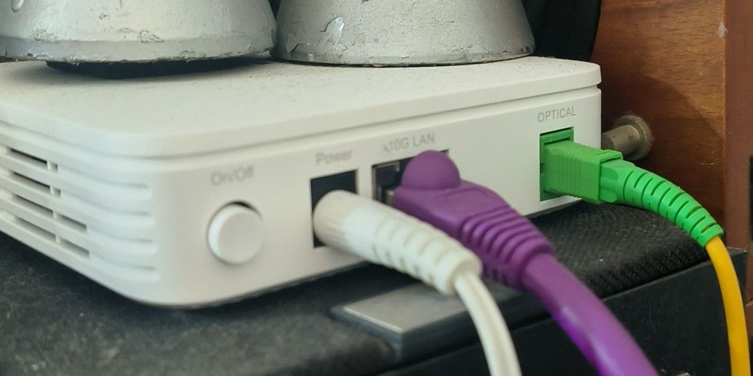 Optical fibre high speed cable.476369493175848963
