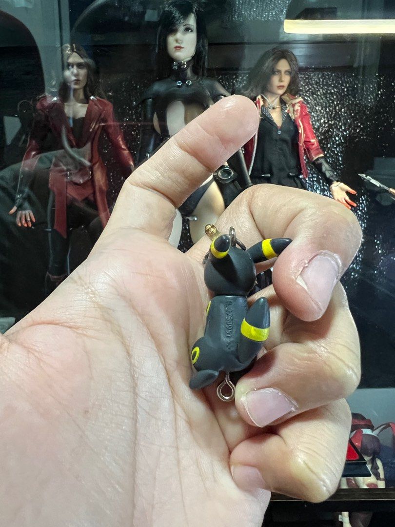 Pokemon Umbreon Gacha Japan keychain (Category: Character Goods) located in Paniqui. Submitted by jaxicool (Listing ID 1442557992, Image 2). Description: got from gacha in japan Cat like pose by umbreon Location: Tarlac Shipping: Buyer's expense Meetup: Sm tarlac/ Shell rotonda.
