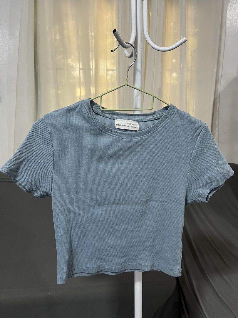 Pull & bear (Category: Blouses) located in Angeles City. Submitted by jenssss_m (Listing ID 1442627733, Image 1). Description: Fits M-L, super stretchy.