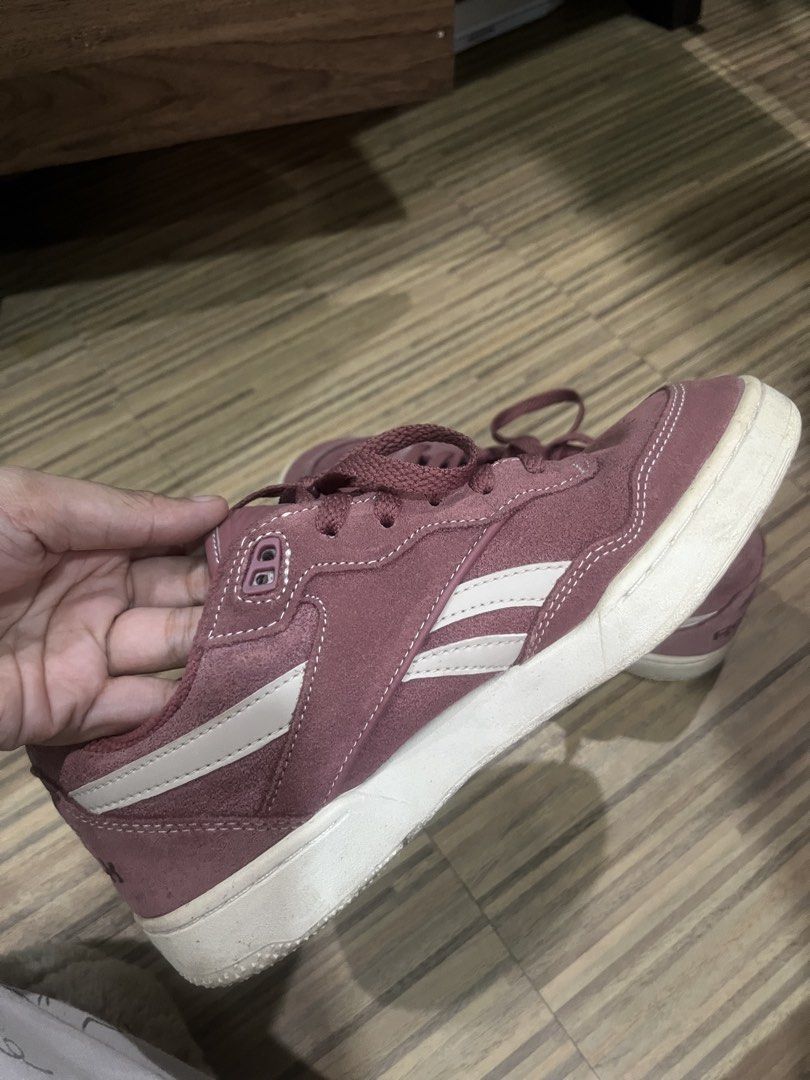 Reebok Sneakers - Rose Pink Suede (Category: Sneakers) located in Antipolo. Submitted by tomale1 (Listing ID 1442557359, Image 2). Description: - Rose pink Reebok sneakers - Classic suede material - Iconic Reebok side stripes - Lace-up closure - White sole - Perfect for casual outfits -Size 7 Womens.