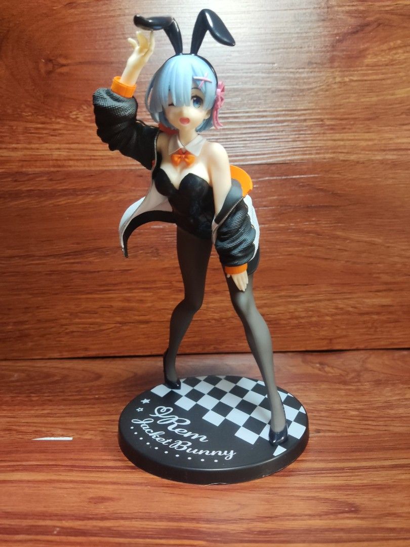 Rem Bunny Girl Figure Re:Zero (Category: Figurines & Statues) located in General Mariano Alvarez. Submitted by zen_006 (Listing ID 1442601815, Image 1). Description: Athentic figure from japan Taito Corefule brand Loose condition, no issue Rem Jumper bunny girl ver..