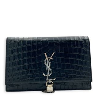 (Category: ) located in . Submitted by carousellluxury (Listing ID 1442628573, Image 1). Description: .