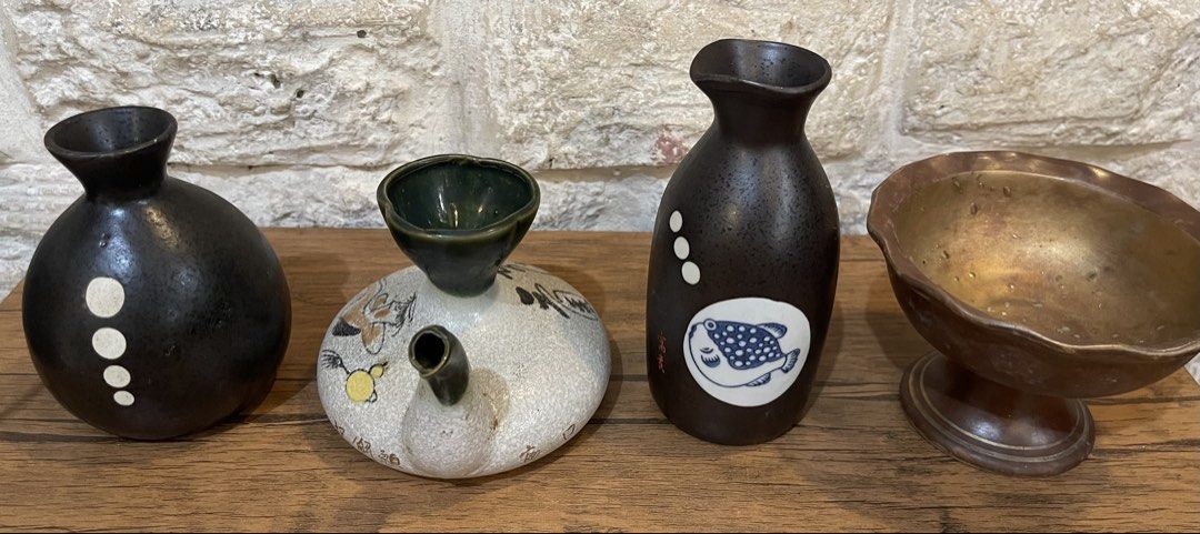 sake set (Category: Coffee & Tea Tableware) located in San Fernando. Submitted by japansurpluselyu (Listing ID 1442564967, Image 2). Description: .