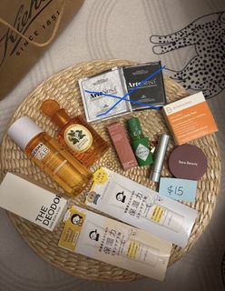 (Category: ) located in . Submitted by starbuy_sg (Listing ID 1430682436, Image 1). Description: .