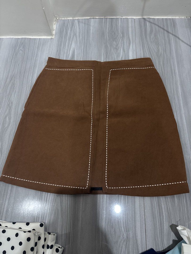 Short Skirts 250 Each (Category: Skirts) located in Manila. Submitted by inationg (Listing ID 1442589340, Image 2). Description: S-M only.