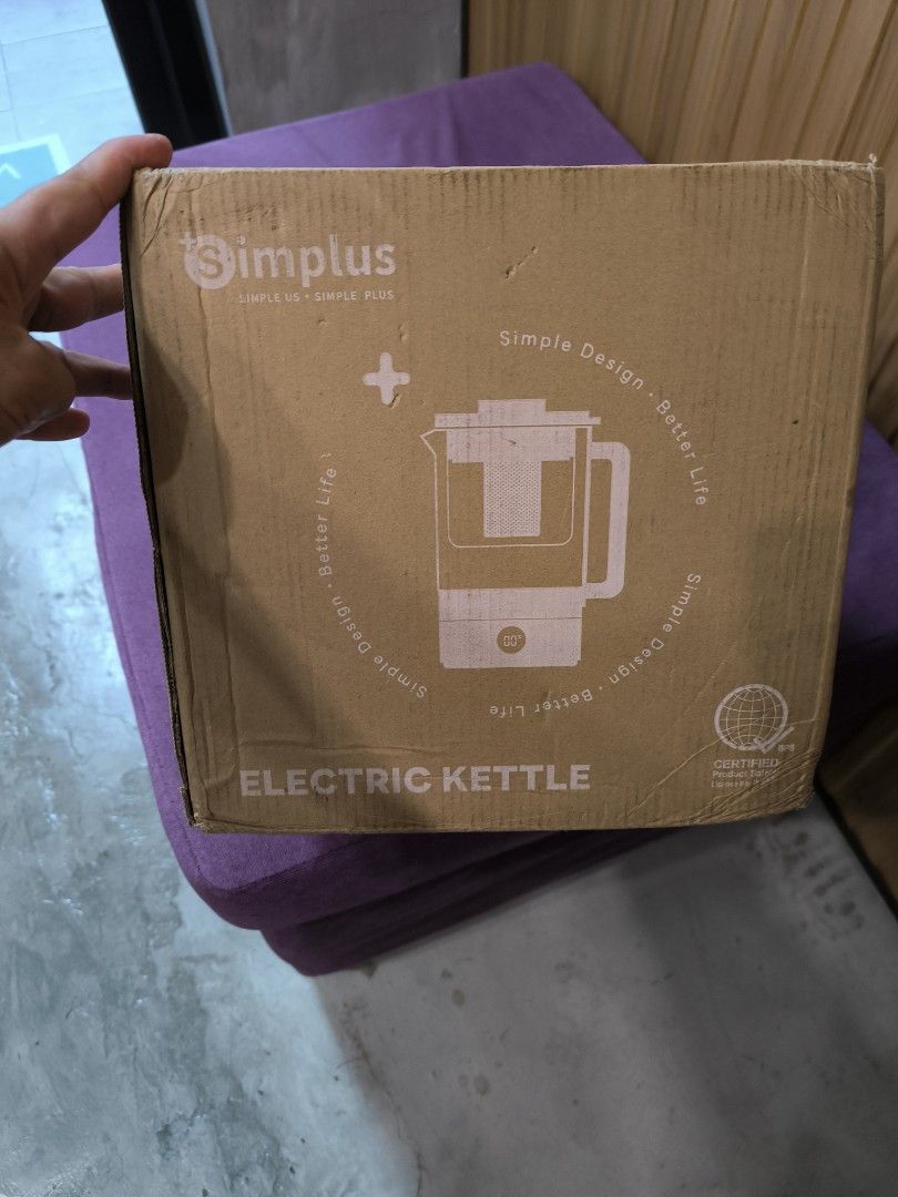 Simplus Electric Kettle - Simple Design, Better Life (Category: Kettles & Airpots) located in Quezon City. Submitted by loncoylextondre (Listing ID 1442632608, Image 1). Description: For Sale: Brandnew sealed Simplus Electric Kettle 1.5L With stew cup and tea infuser Pick up or sameday delivery via lalamove Loc: Bagong pagasa qc (likod ng SM North Edsa) .
