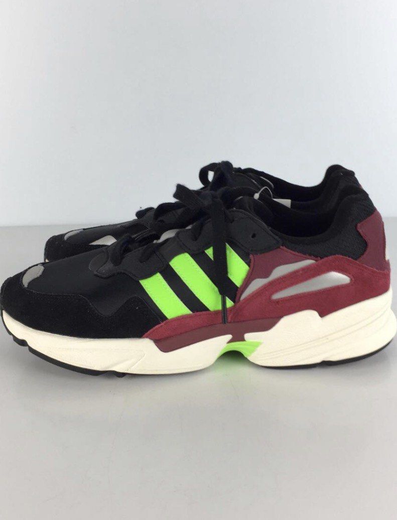 Size 11.5 Adidas Yung-96 (Category: Sneakers) located in Las Pinas. Submitted by volerb (Listing ID 1442671814, Image 1). Description: No box.