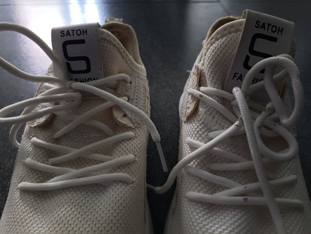 Sneakers for Men (Category: Sneakers) located in Banga. Submitted by princess.declutter (Listing ID 1442589953, Image 3). Description: Unisex Size:43 Cash On Delivery via Enstack Ph.