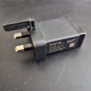 Sony charger485859624549109760