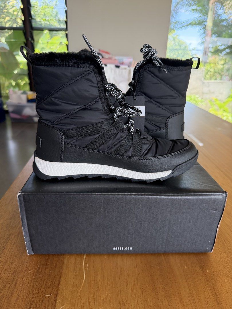 Sorel Whitney Padded Boots (Category: Boots) located in Pasig City. Submitted by smayc_21 (Listing ID 1442573858, Image 2). Description: -Bought in Japan last year for winter season. -Still brand new, comes with a box and havent been used. -Last price slightly negotiable Size: US - 8.5 UK - 6.5 EUR - 39.5.