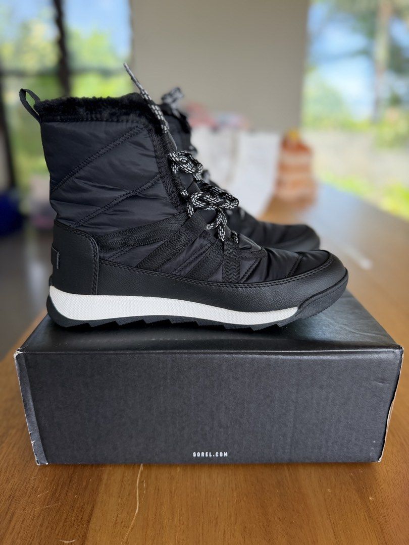 Sorel Whitney Padded Boots (Category: Boots) located in Pasig City. Submitted by smayc_21 (Listing ID 1442573858, Image 1). Description: -Bought in Japan last year for winter season. -Still brand new, comes with a box and havent been used. -Last price slightly negotiable Size: US - 8.5 UK - 6.5 EUR - 39.5.