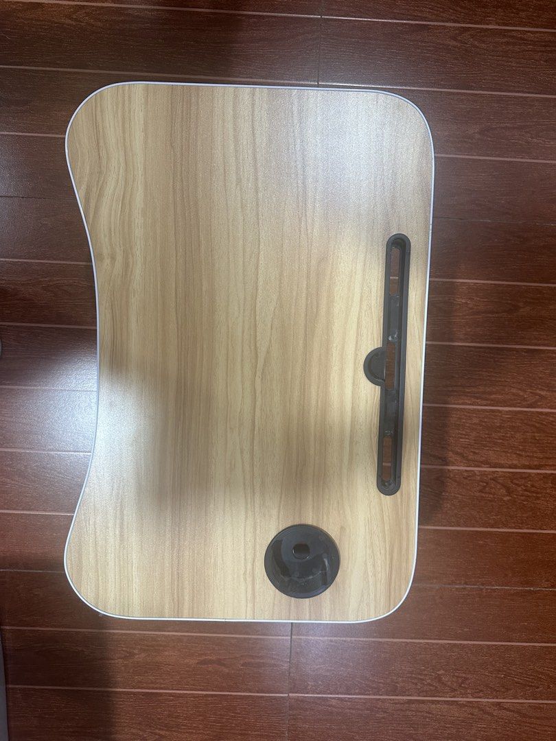 Study Table (Category: Kids Tables & Chairs) located in Paranaque City. Submitted by thriftclothing101 (Listing ID 1442664229, Image 1). Description: - Foldable study table - Wood grain finish - Built-in cup holder - Tablet/phone slot - Ideal for study, work, or leisure.