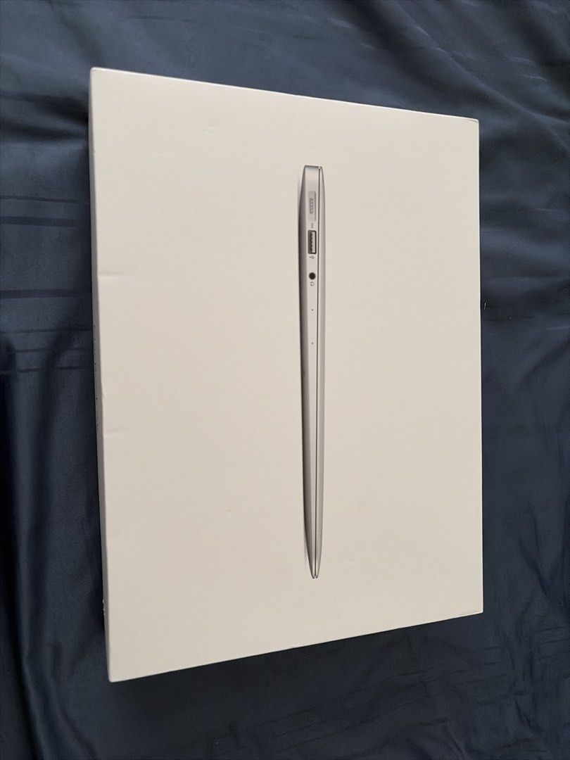 The MacBook Air (Early 2015)