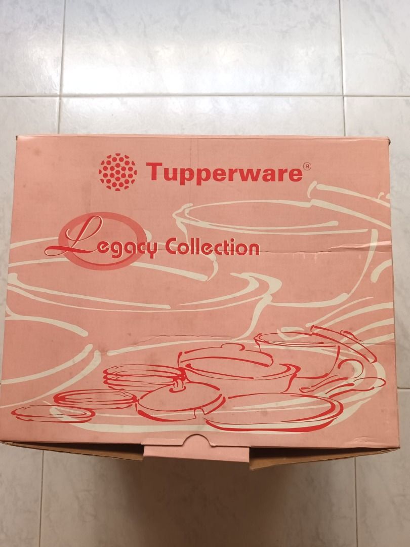 Tupperware Server Plates with Lid476436356840837127