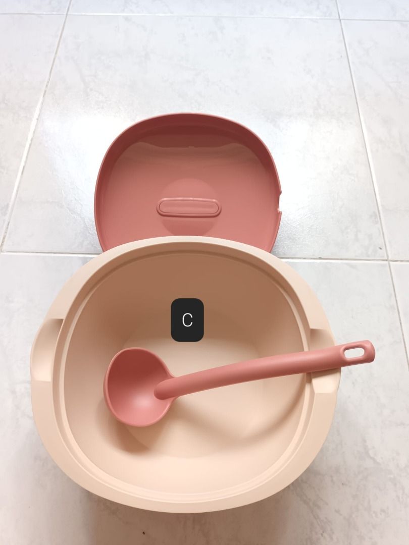Tupperware Server Plates with Lid476436356840837123